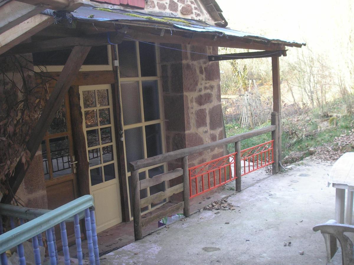 Grange Renovee En Pleine Nature Valady Buitenkant foto